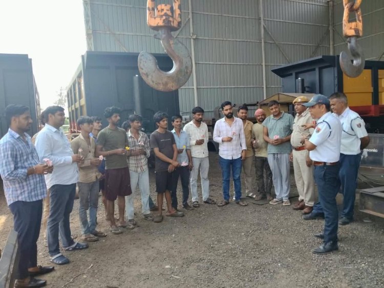 वाहन चालकों का सम्मान कर जयपुर ग्रामीण पुलिस ने दिया सड़क सुरक्षा का संदेश